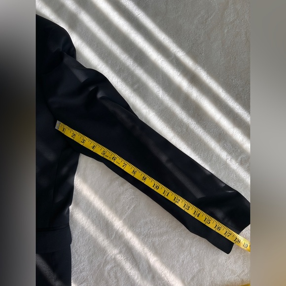 3-piece black tuxedo wedding and business suit with removable collar - Picture 6 of 16